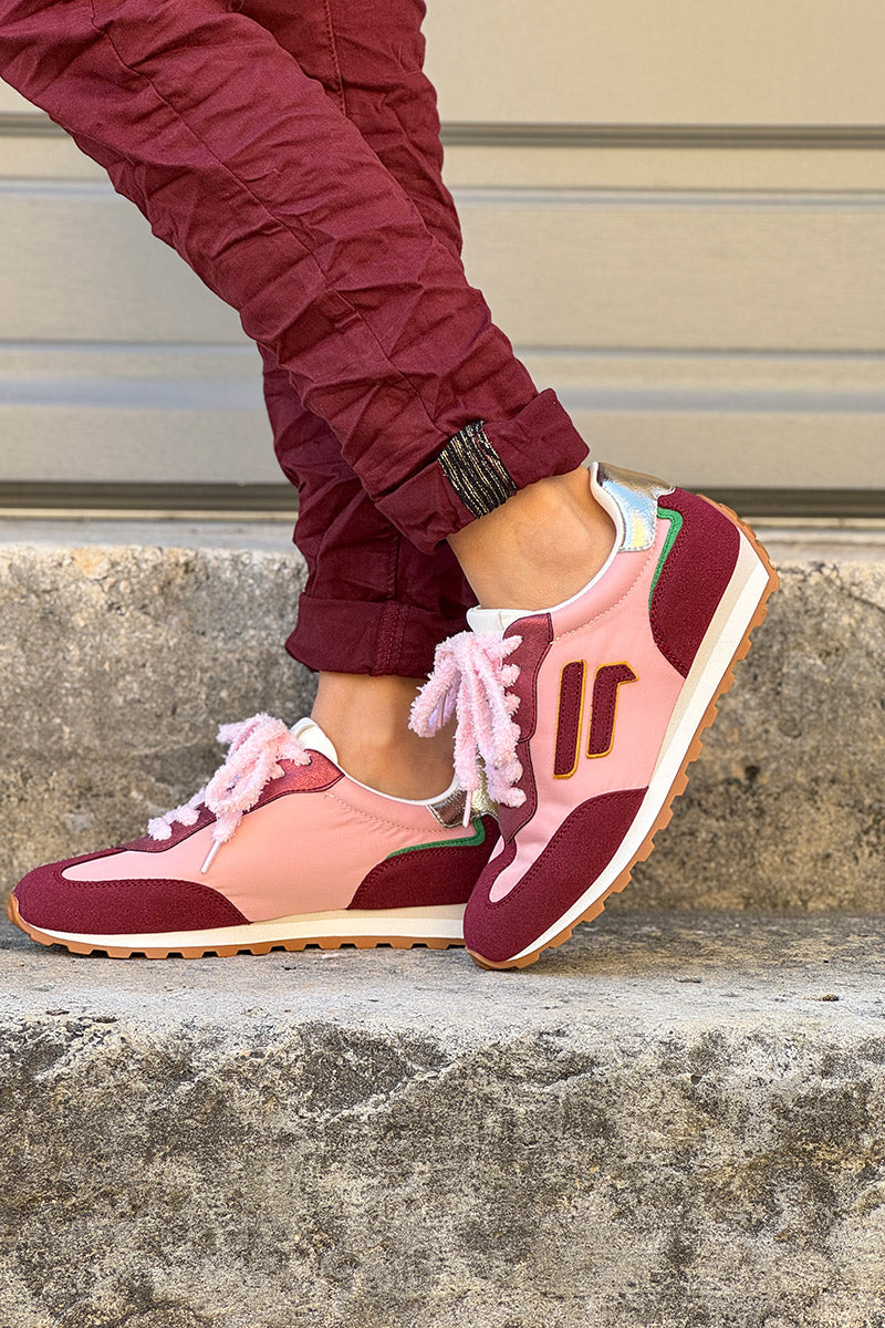 Burgundy/Pink Cozy Vintage Sneakers