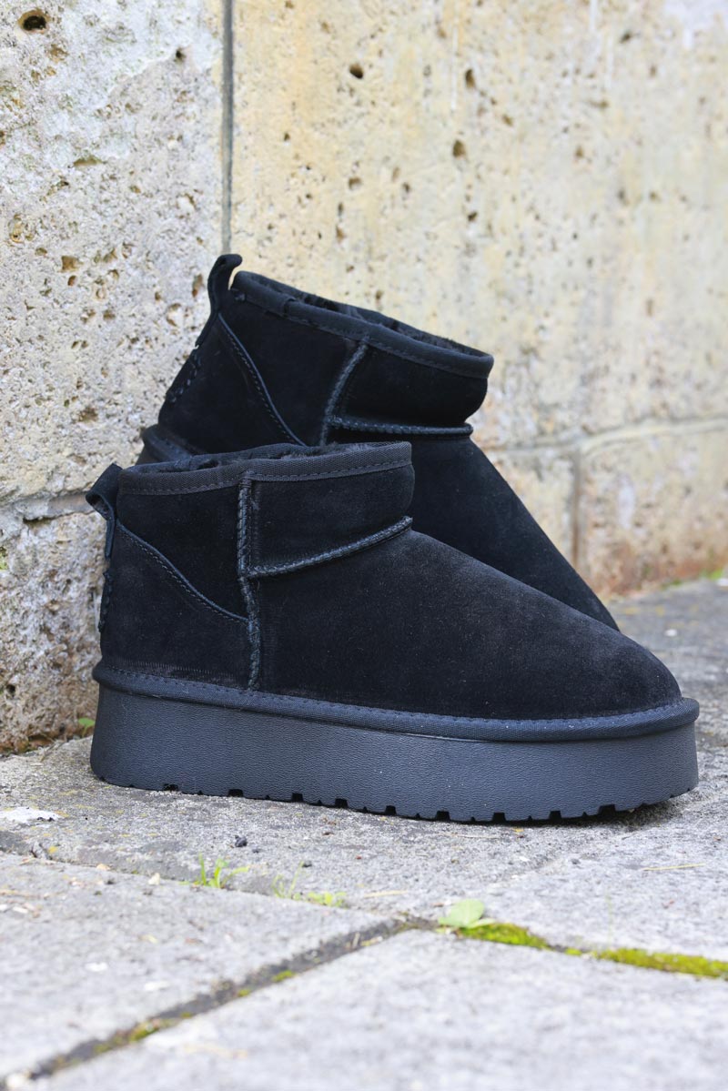 Botas bajas de piel con plataforma forradas en pelo negras