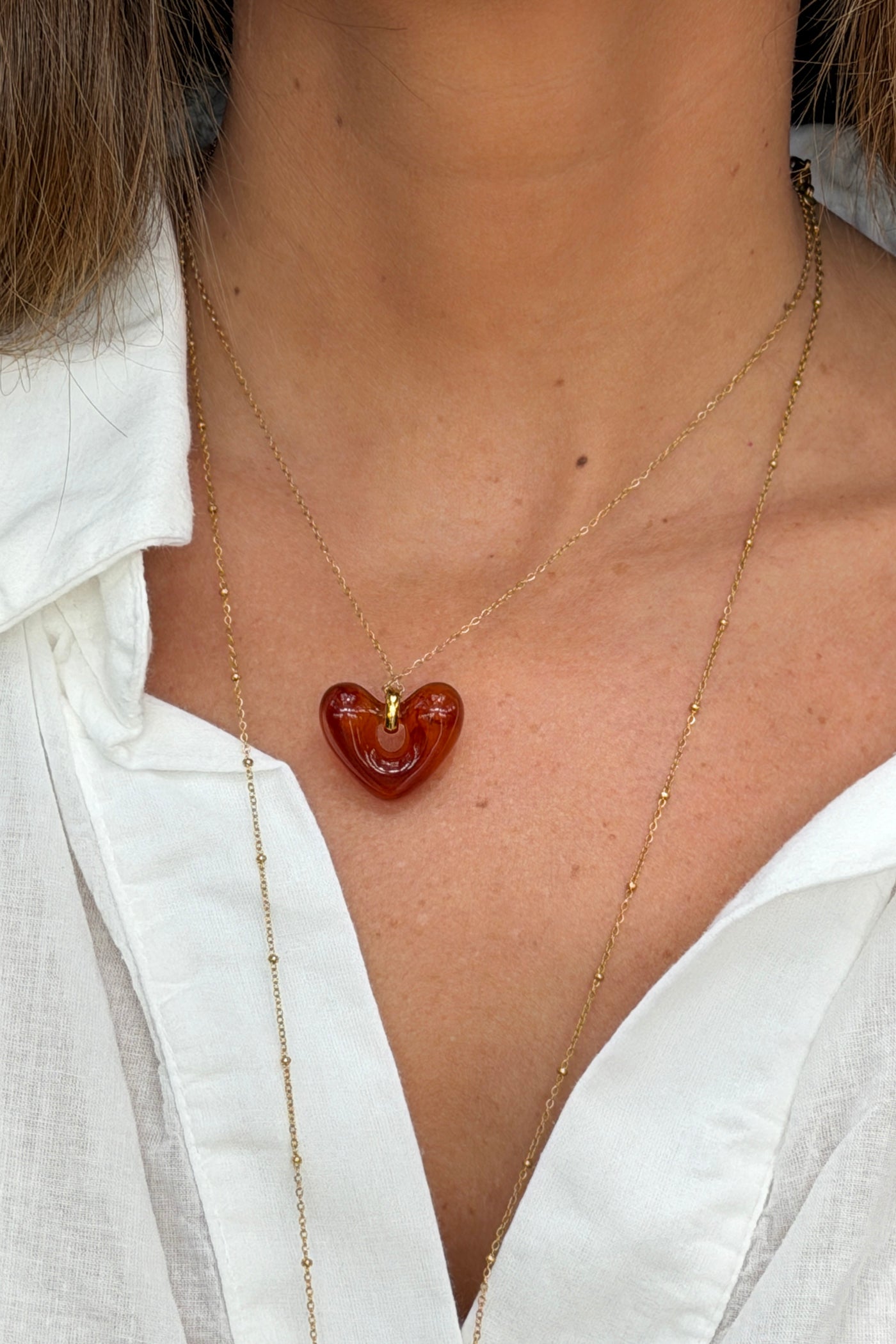Collier chaine dorée pendentif coeur acetate marron écaille
