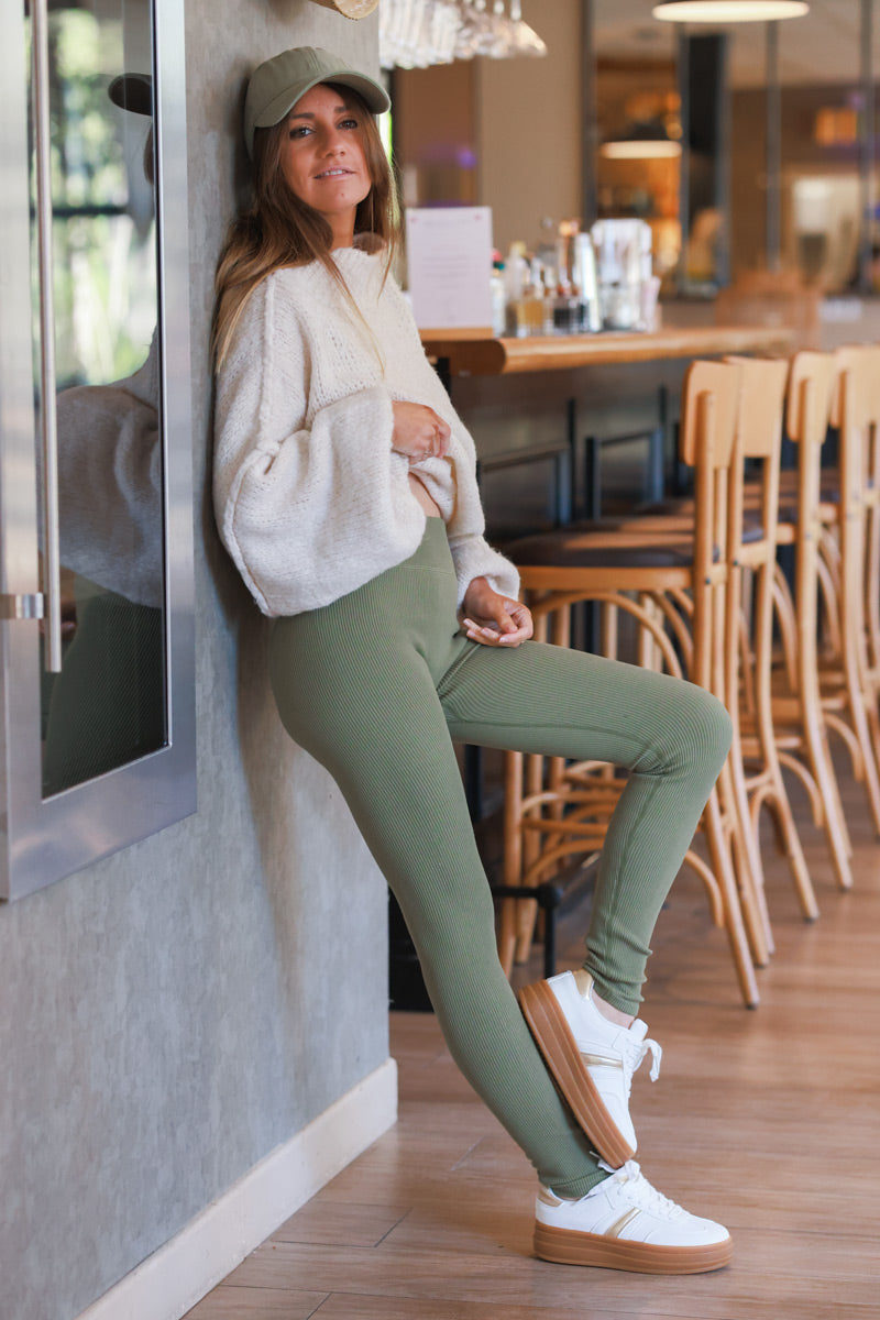 Legging côtelé kaki sport ou yoga gainant