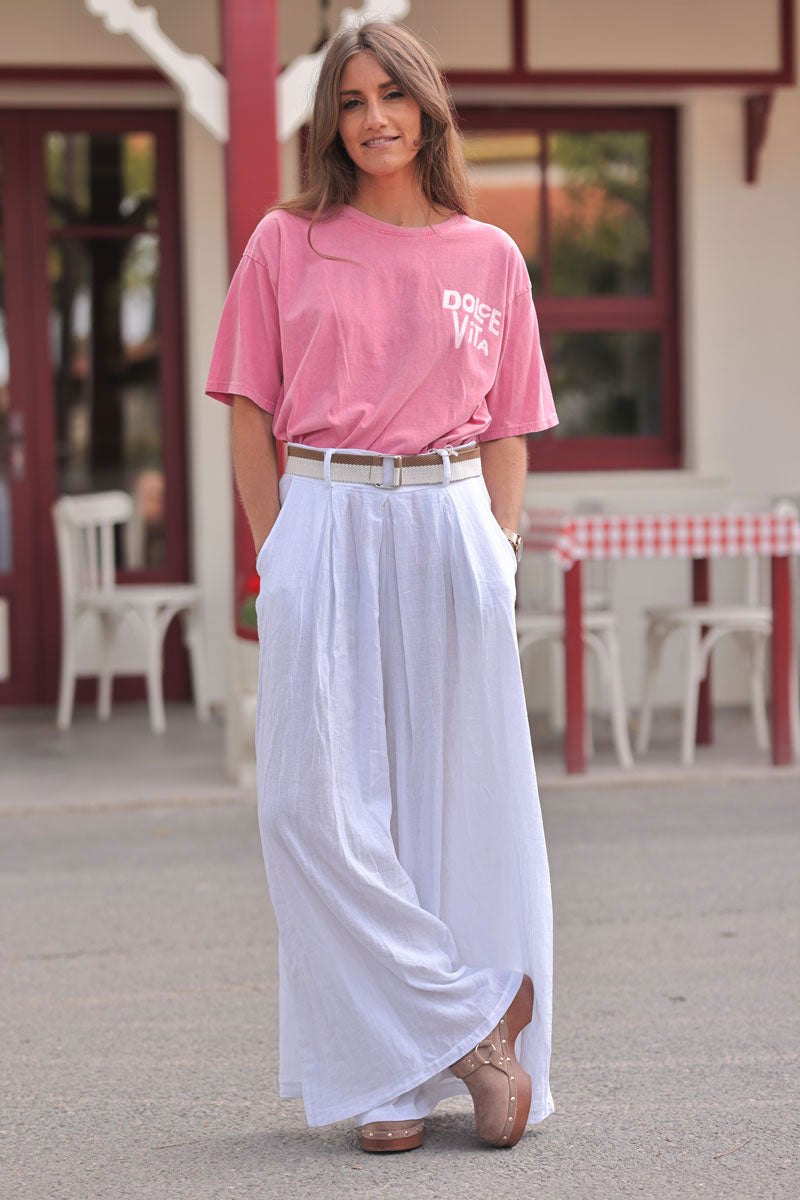 Pantalon blanc en coton très large et évasé avec ceinture