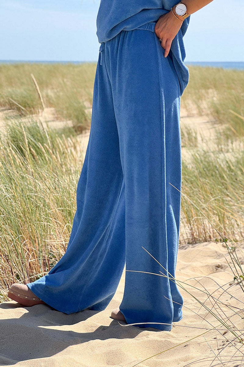 Pantalon large wide leg bleu roi et confort en éponge ceinture élastique