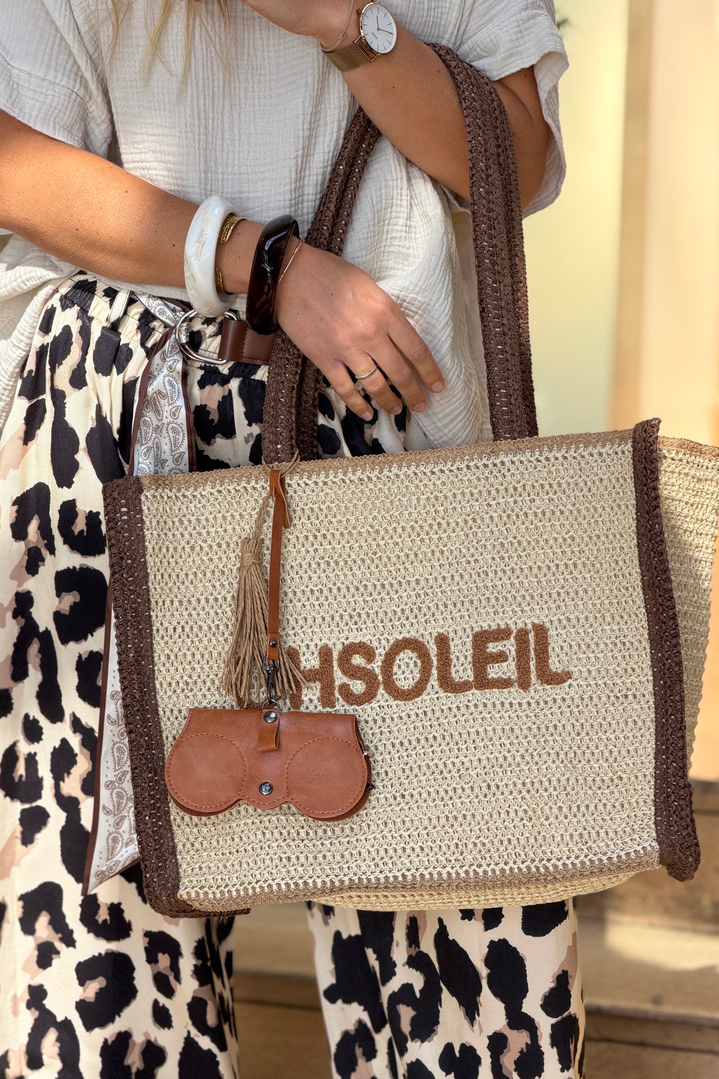 Camel Leatherette Sunglasses Travel Case