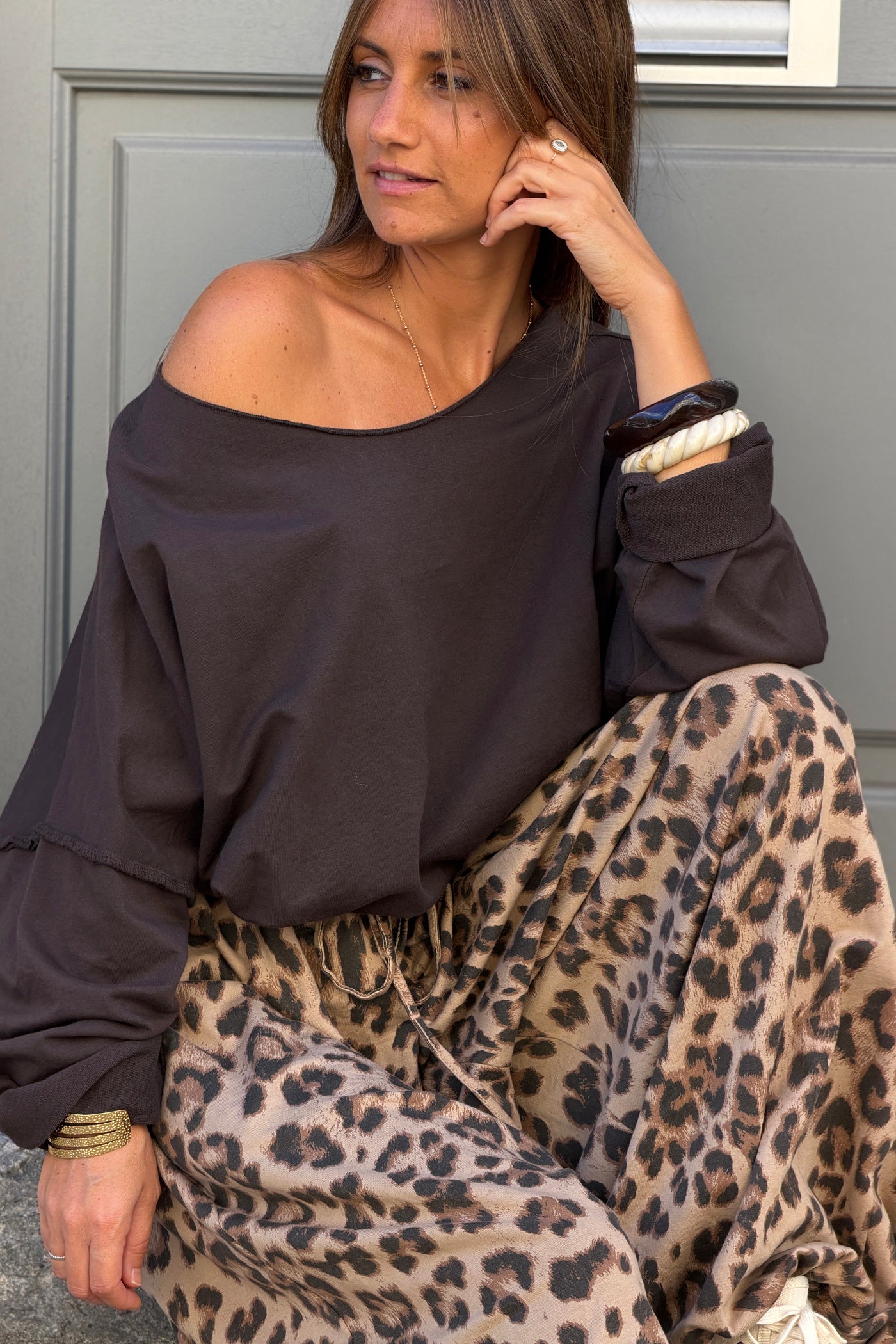 Chocolate Stretch Knit Long-Sleeve Slouchy Tee