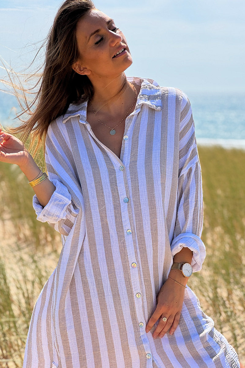 Robe chemise blanche en gaze de coton rayures beige