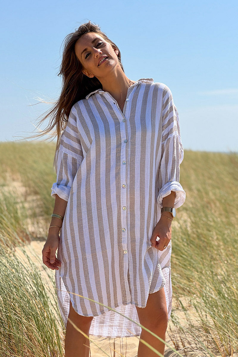 Robe chemise blanche en gaze de coton rayures beige