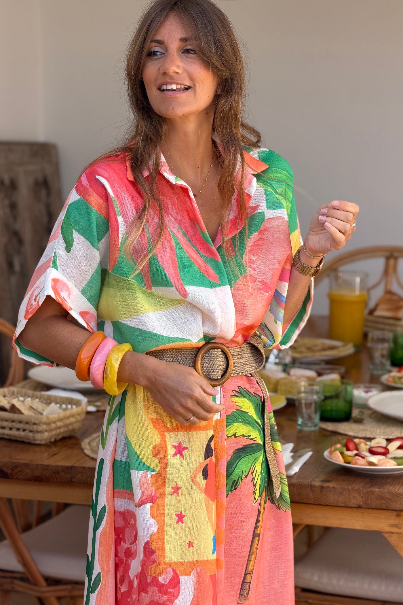 Robe chemise longue et large imprimé orange et vert fruits et fleurs