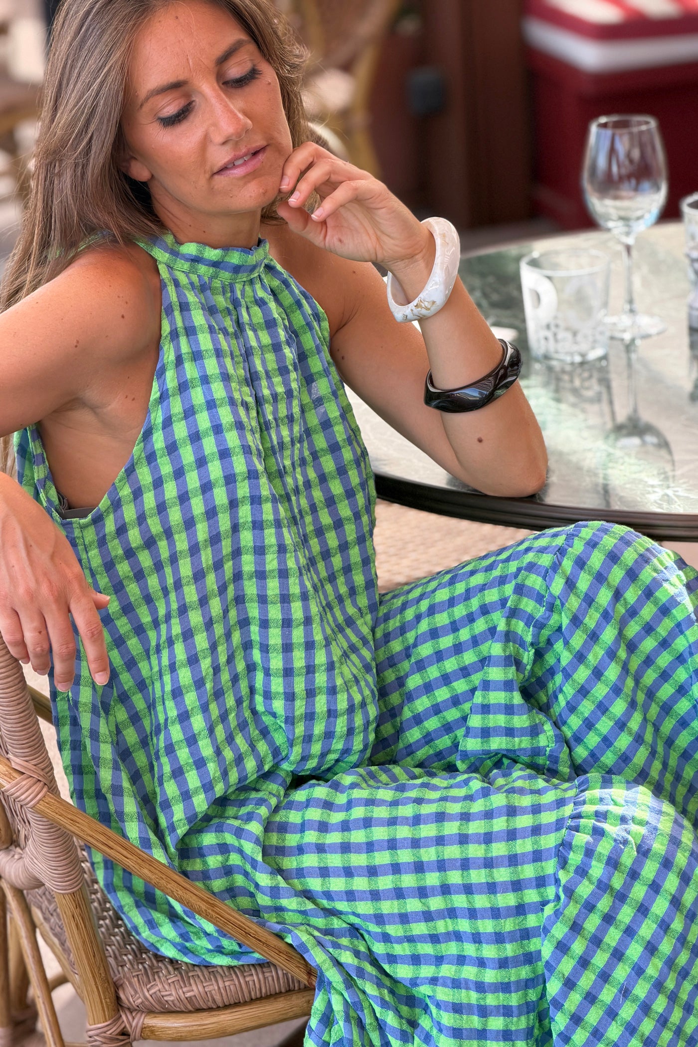 Robe longue à carreaux vert et bleu effet texturé col montant