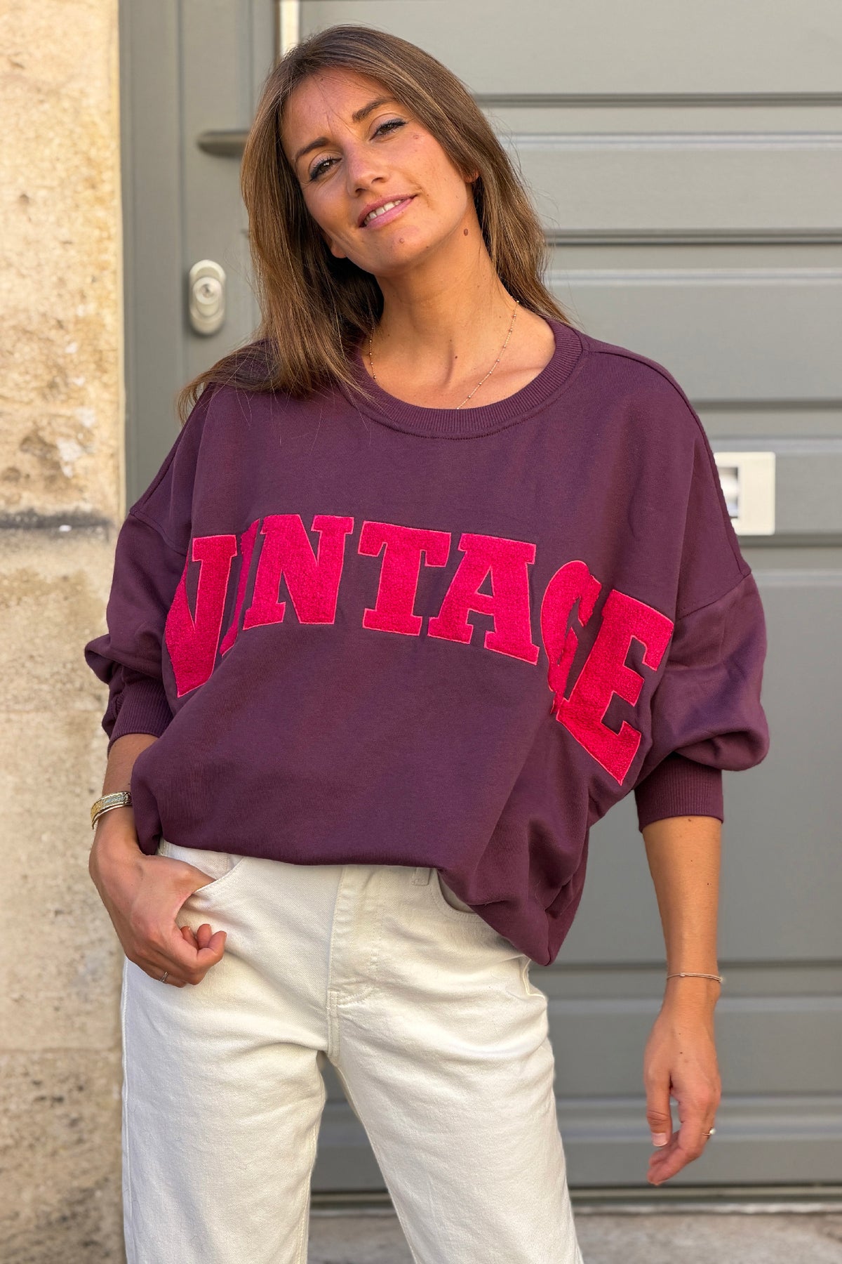 Sweat loose coupe années 90 aubergine logo Vintage fuchsia