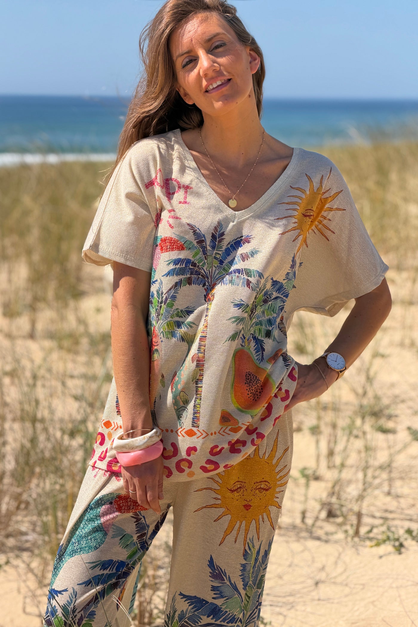 Top brillant lurex imprimé coloré tropical palmier soleil et papaye