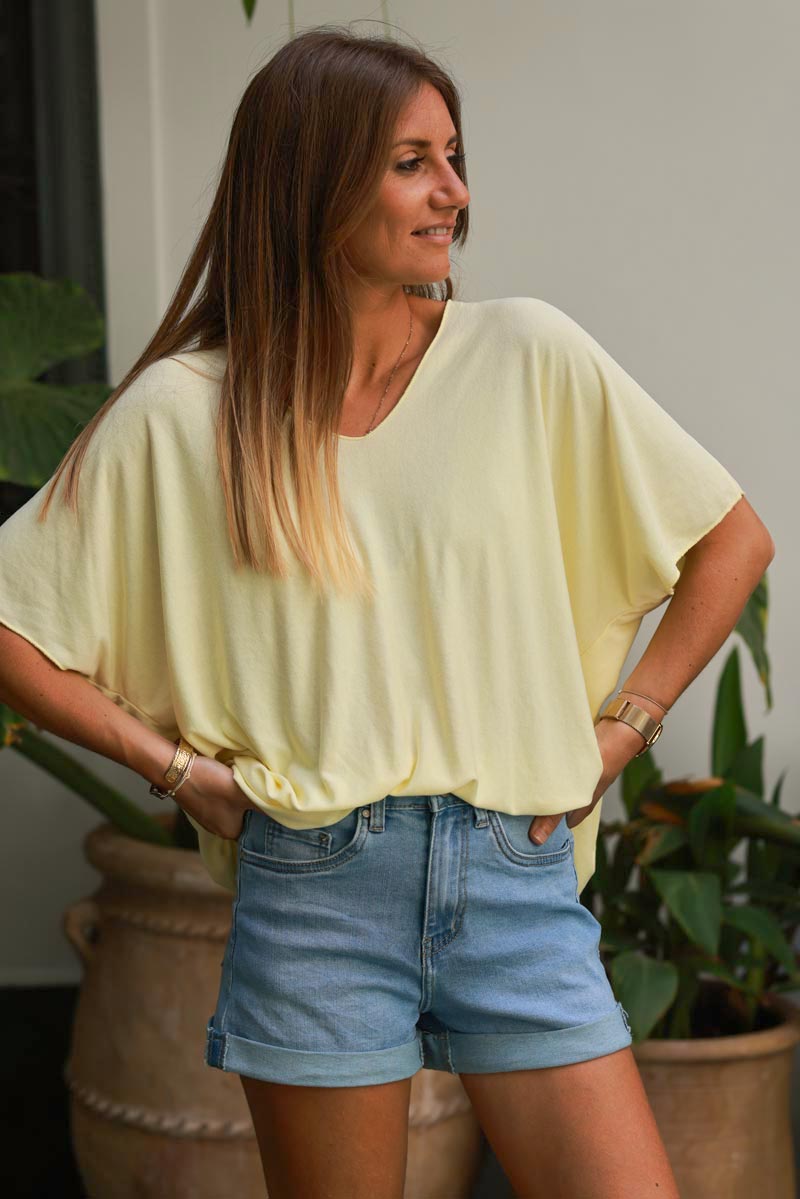 Relaxed fit Light yellow V-neck Top