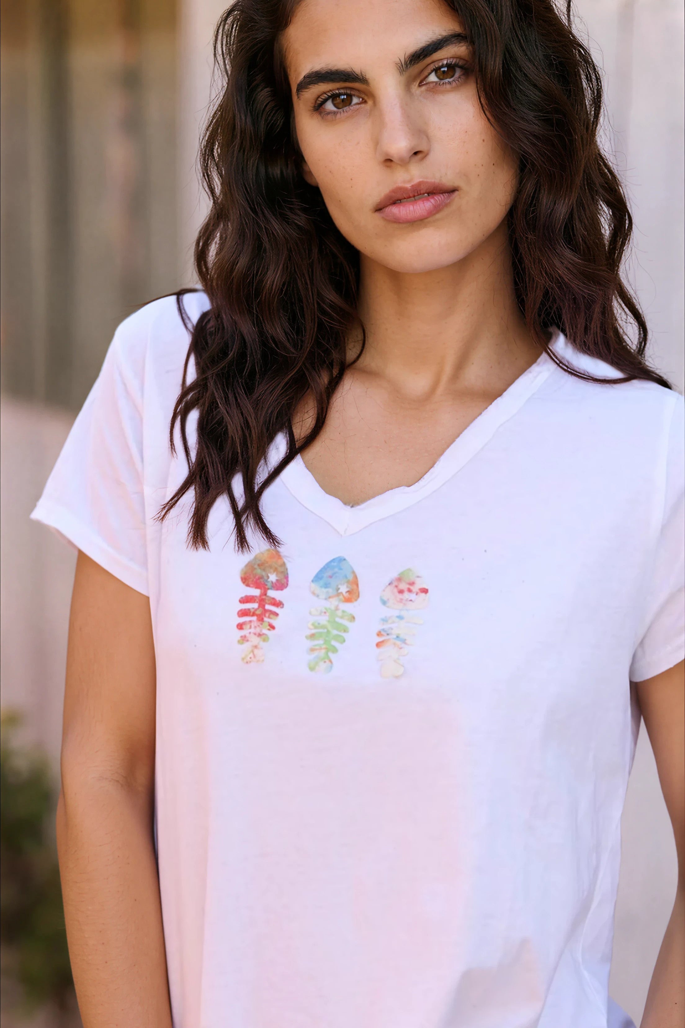Tshirt blanc en coton col franges trio poissons coloré