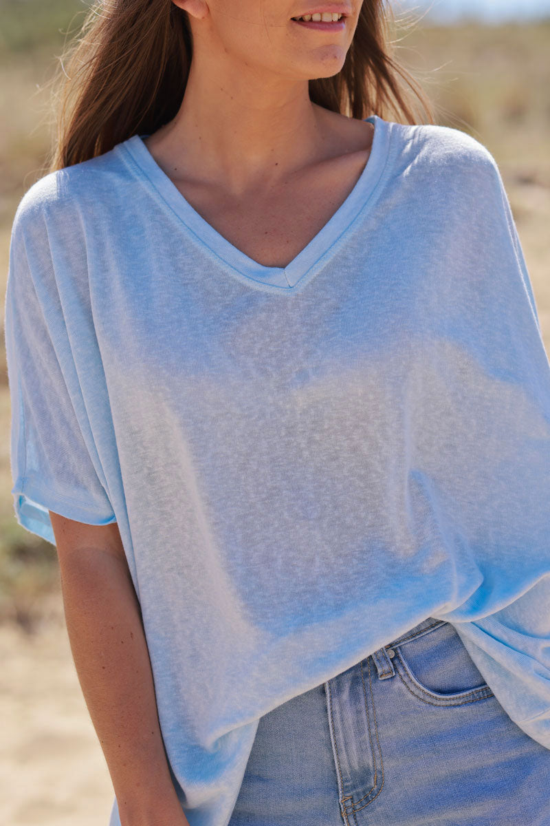 T-shirt bleu ciel délavé souple large et loose manches courtes chauve souris