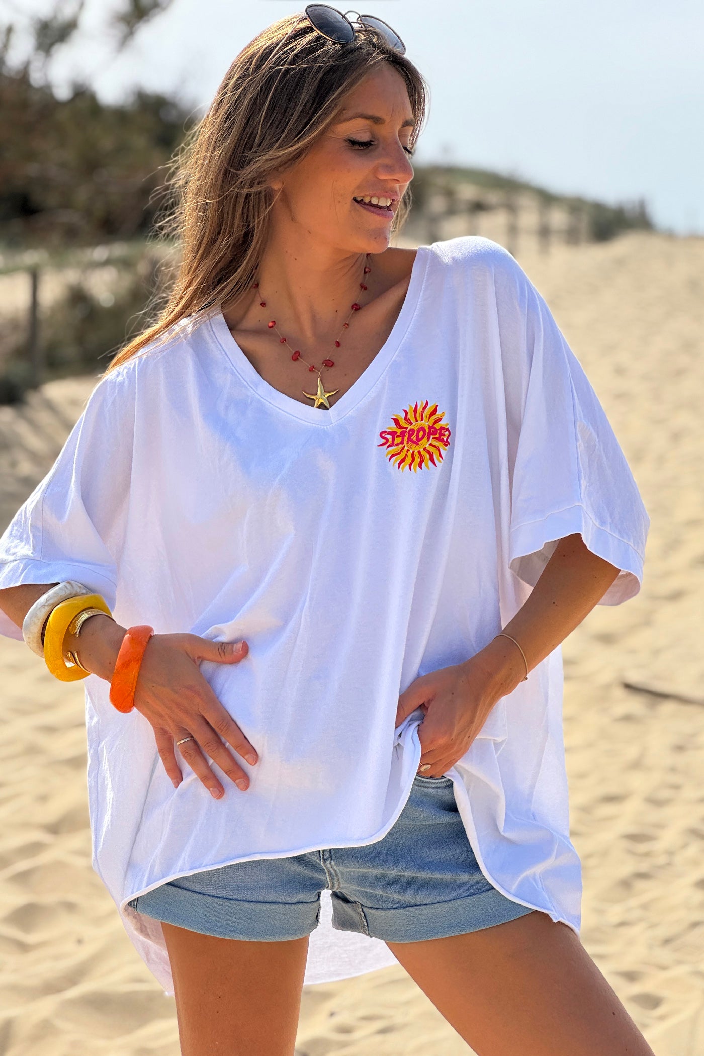 Tshirt loose oversize et stretch blanc motif Soleil St tropez
