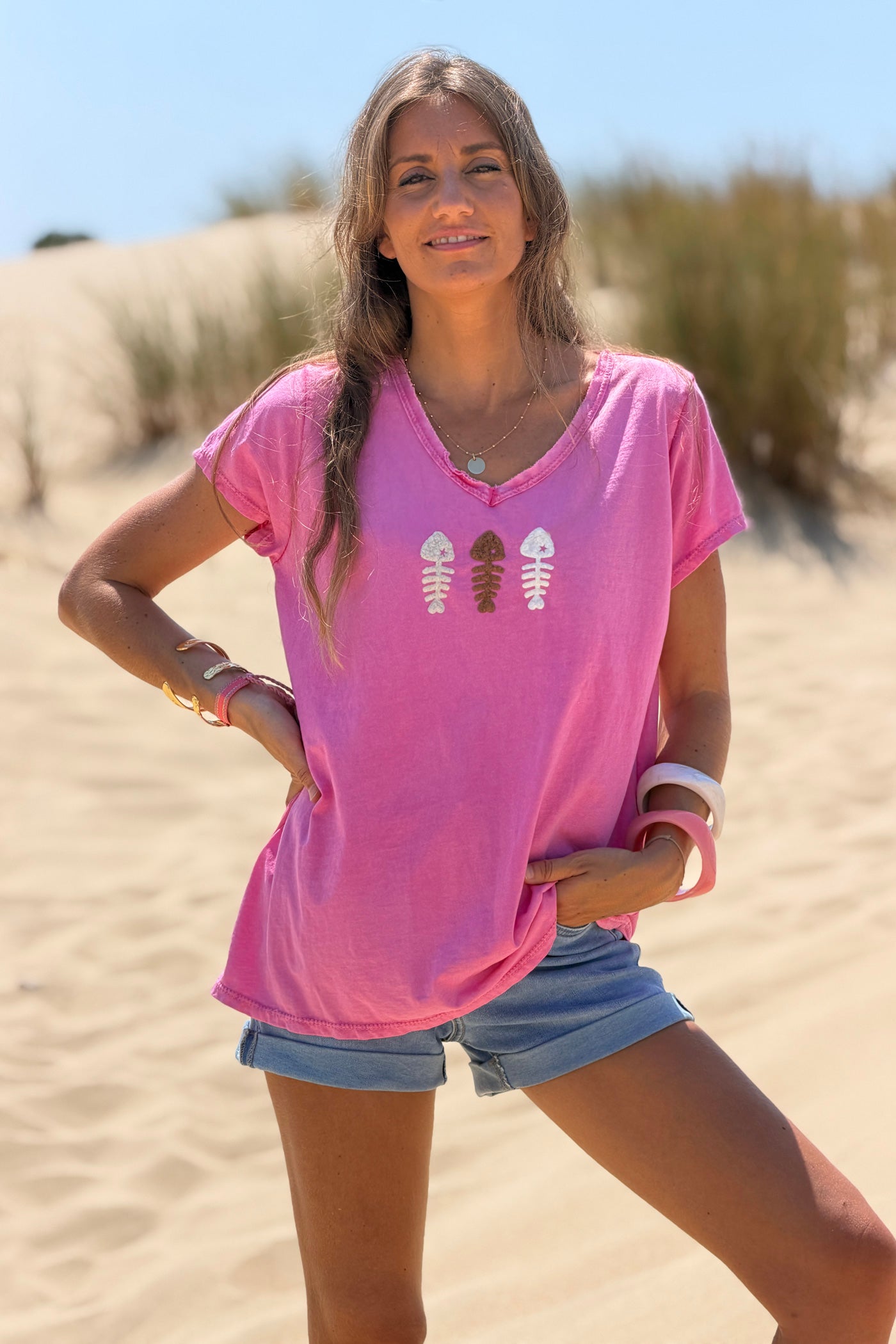 Tshirt fuchsia délavé coton col v franges trio poissons bouclettes