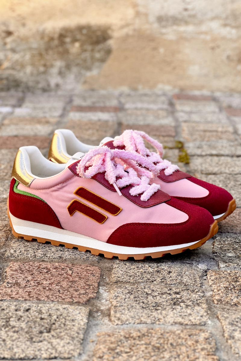 Burgundy/Pink Cozy Vintage Sneakers