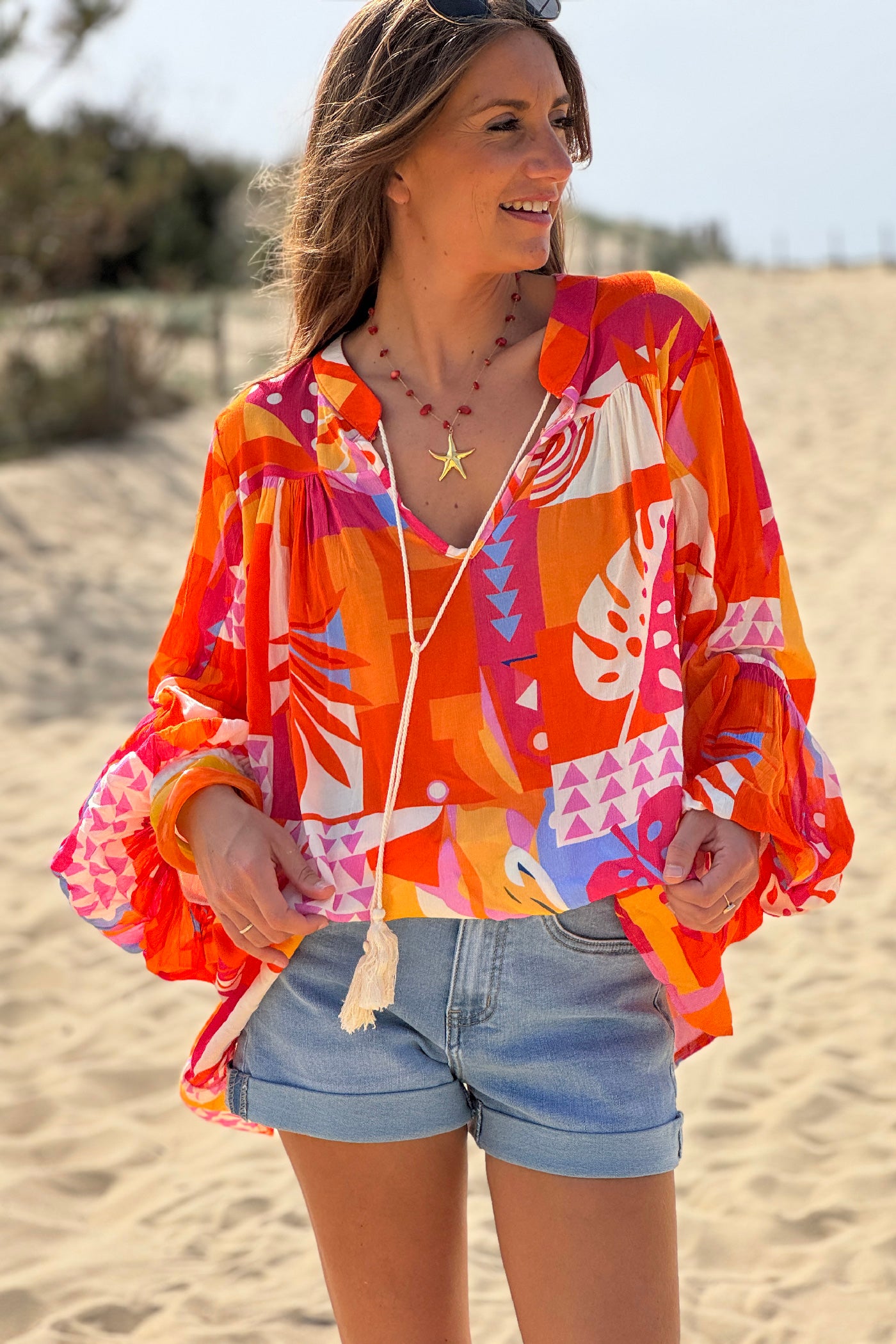Blouse fluide imprimé graphique orange manches bouffantes
