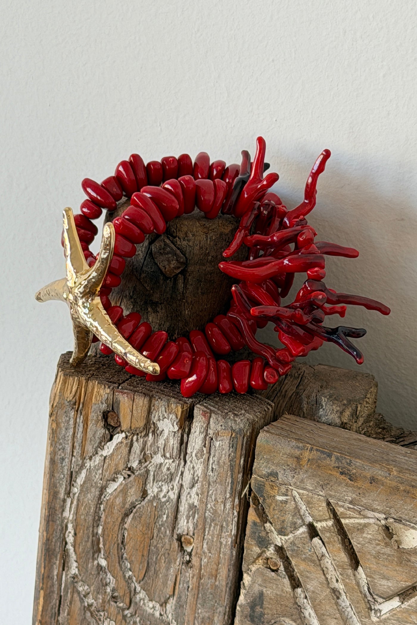 Pink Coral Bead and Gold Starfish Bracelet