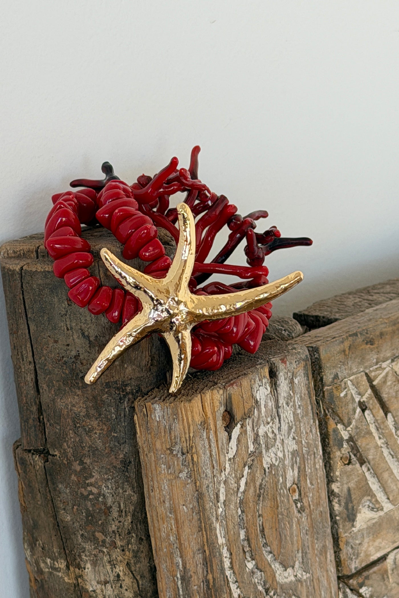 Pink Coral Bead and Gold Starfish Bracelet