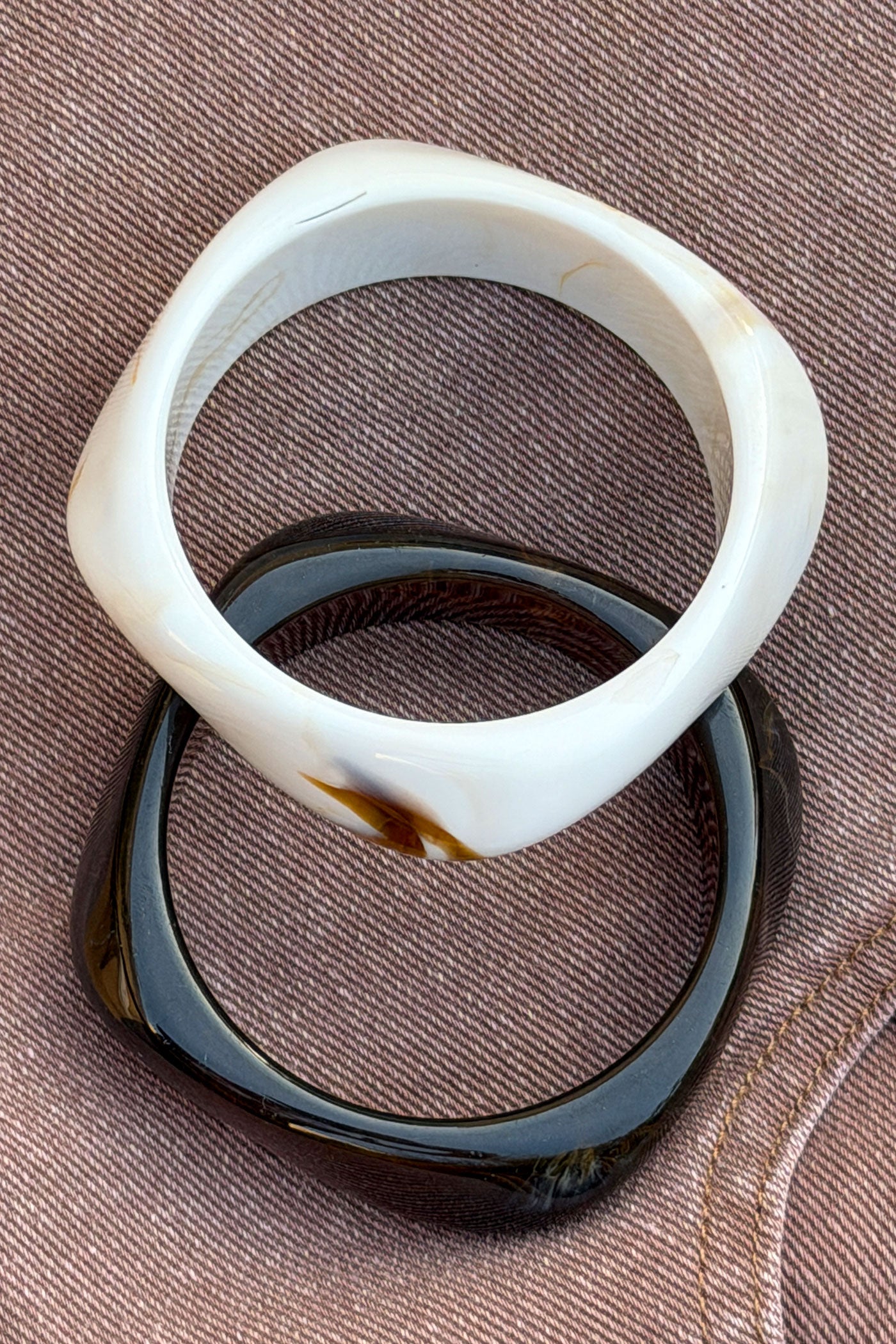 White Marble Geo Chunky Lucite Bangle