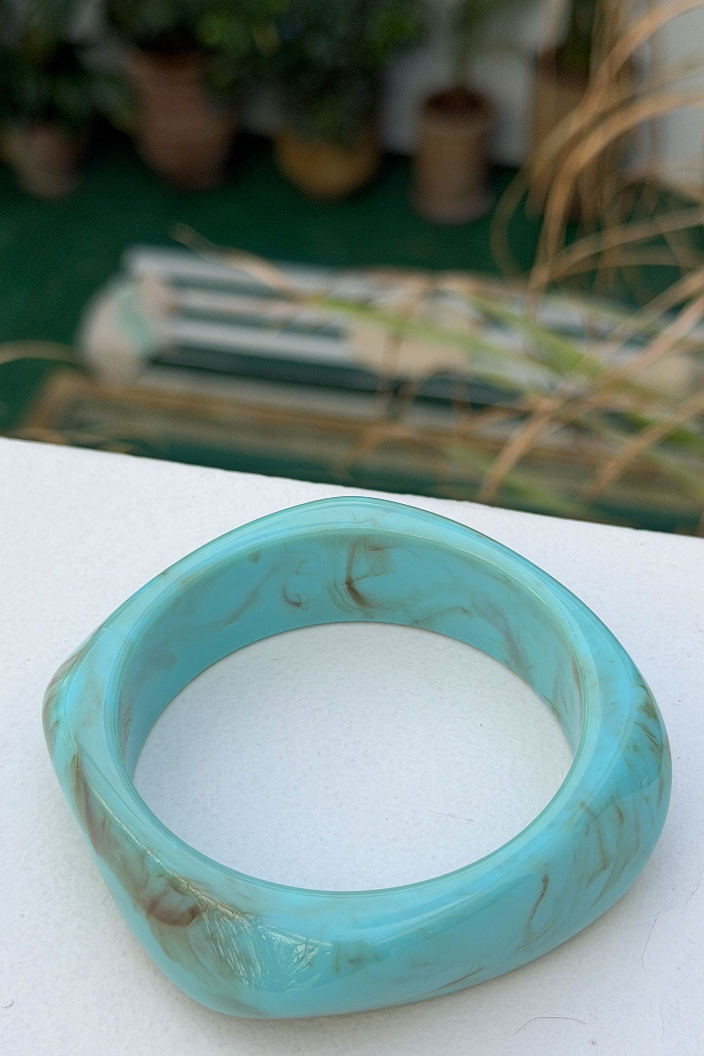 Bracelet jonc en résine marbré turquoise