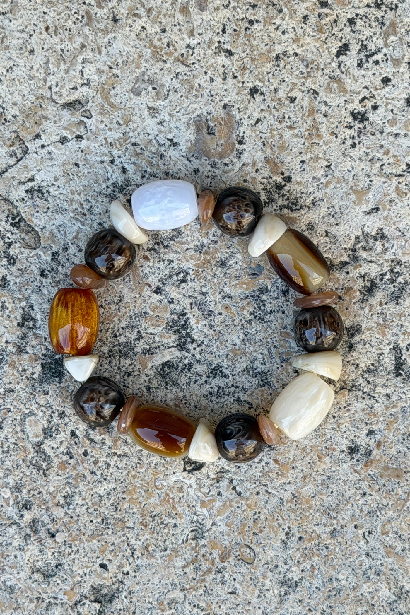 Beige Natural Beads Stretch Bracelet
