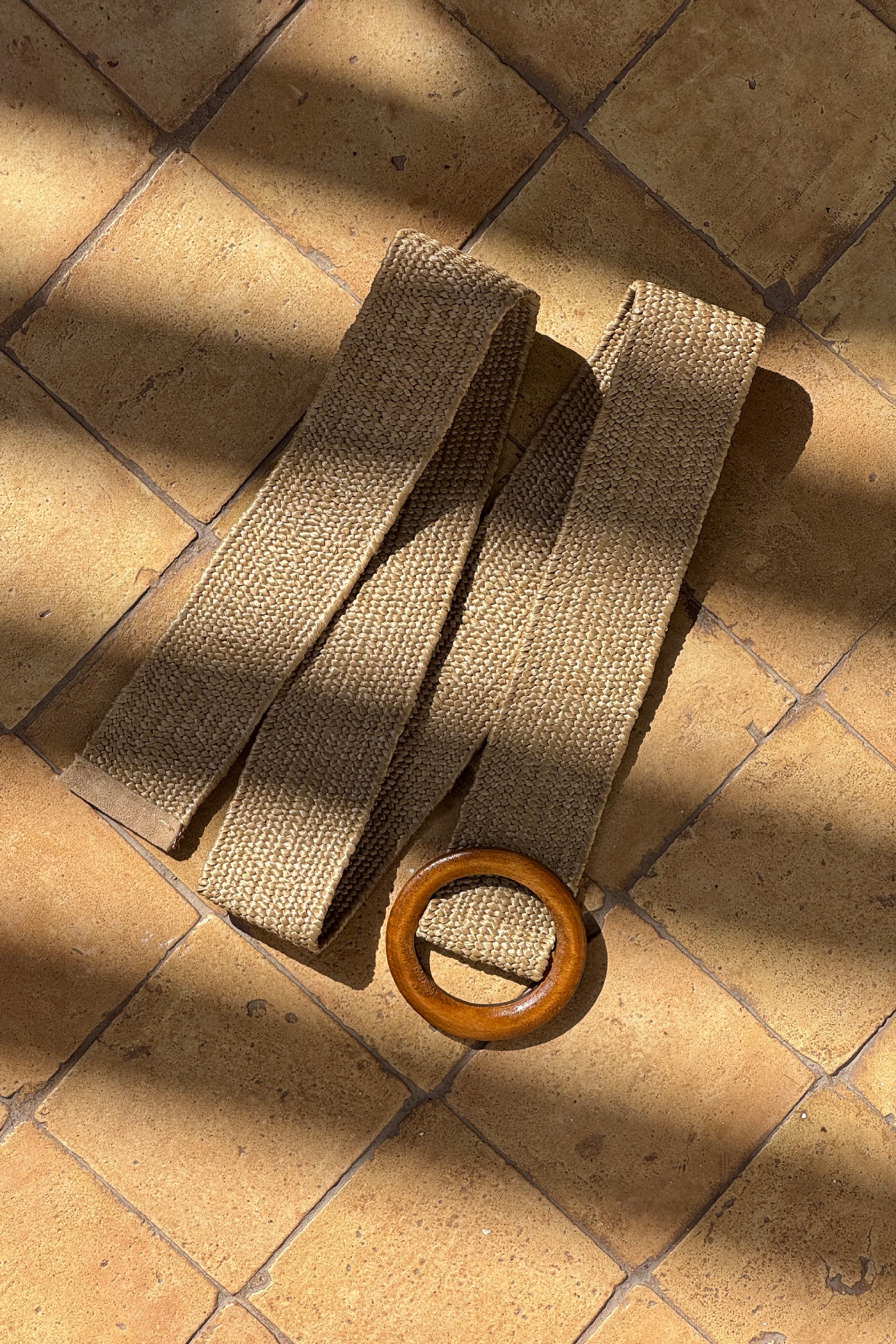 Beige Raffia Wood Buckle Wide Belt
