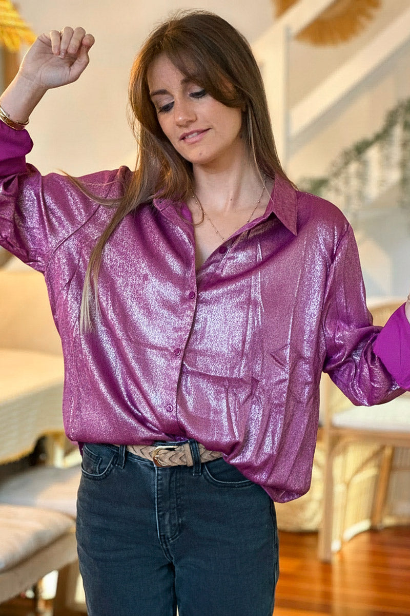 Chemise aubergine brillante dorée effet huile spéciale belle et ronde