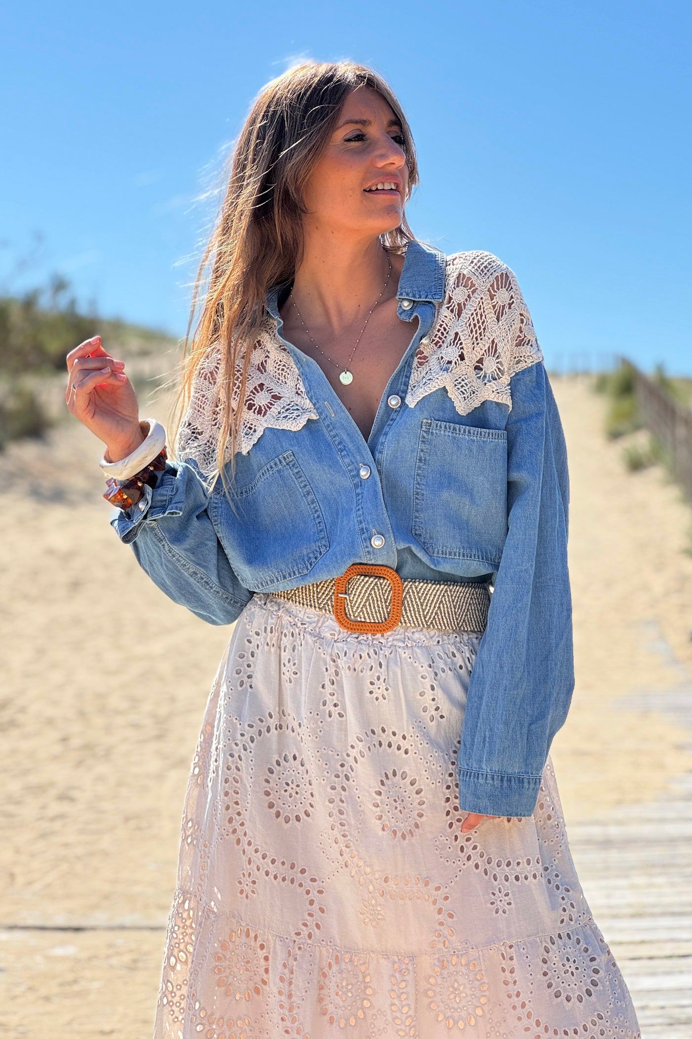 Chemise en jean fluide détail crochet aux épaules