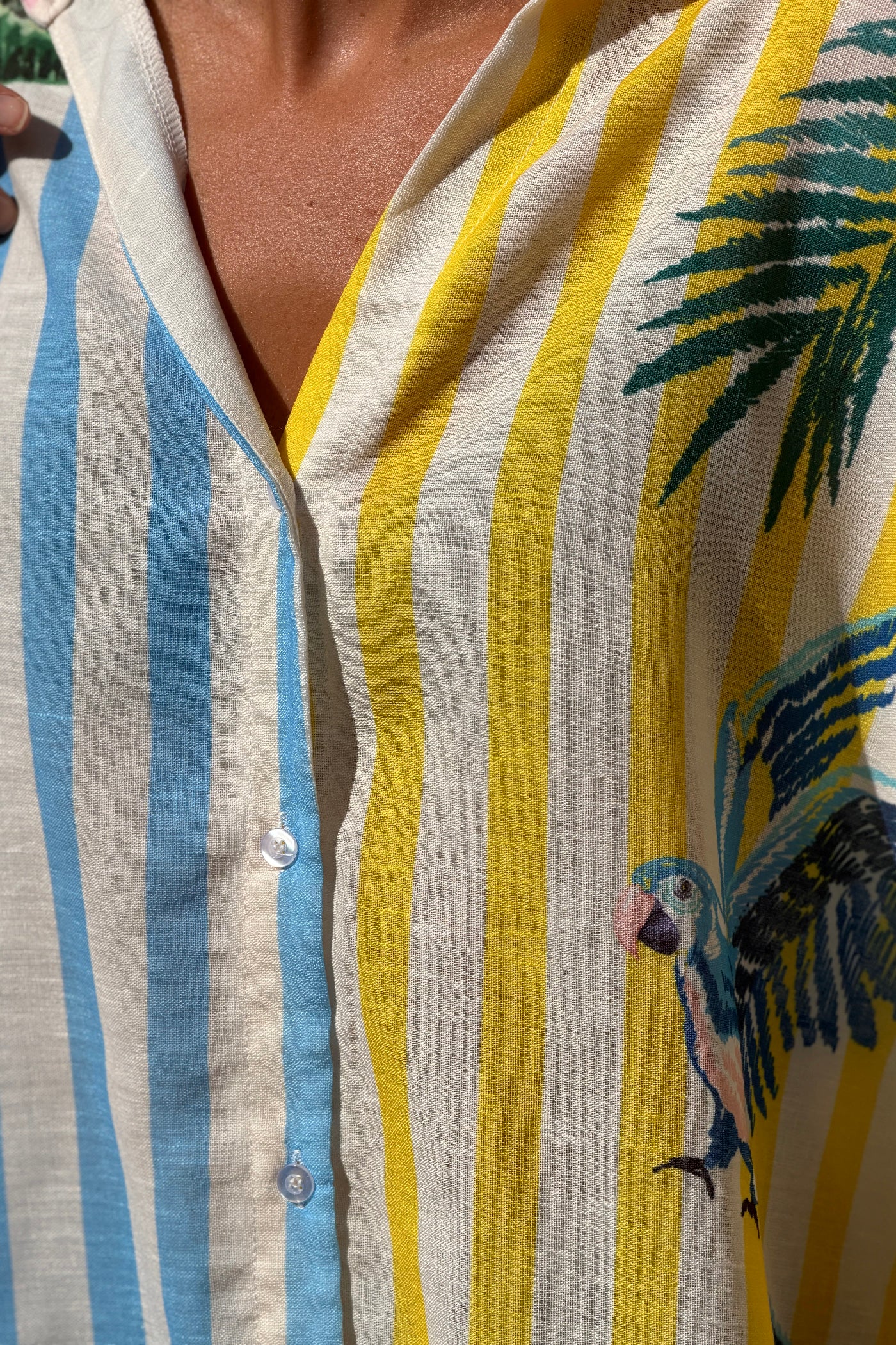 Chemise extra large rayures trio coloré perroquets et palmes