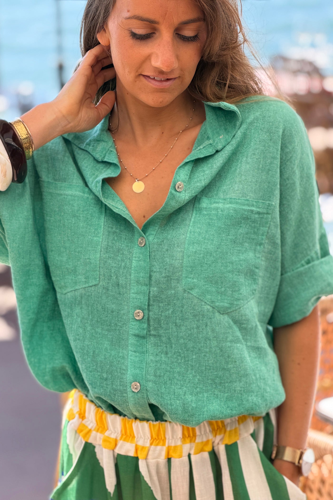 Chemise vert délavé souple en coton manches 3/4 et grandes poches
