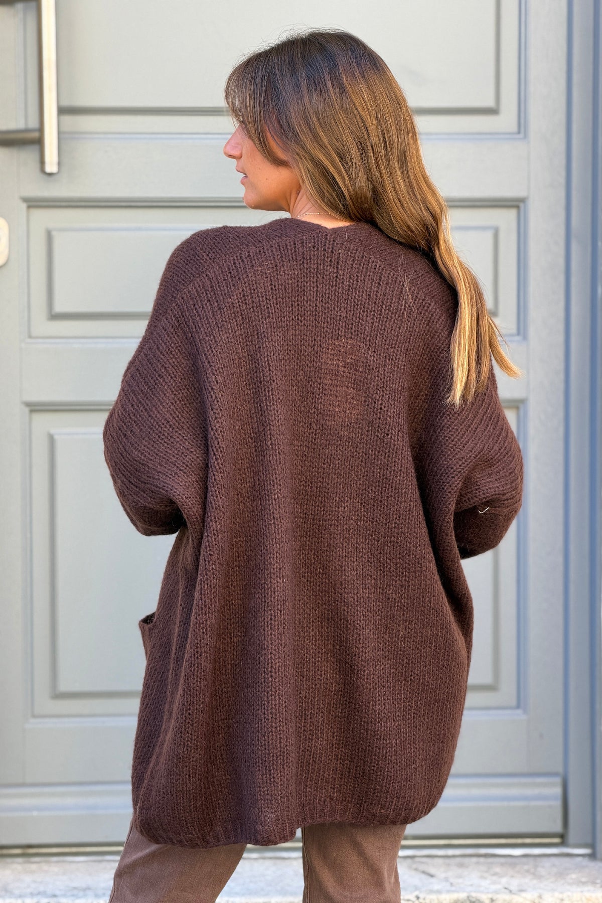 Gilet marron chocolat col enveloppant avec poches