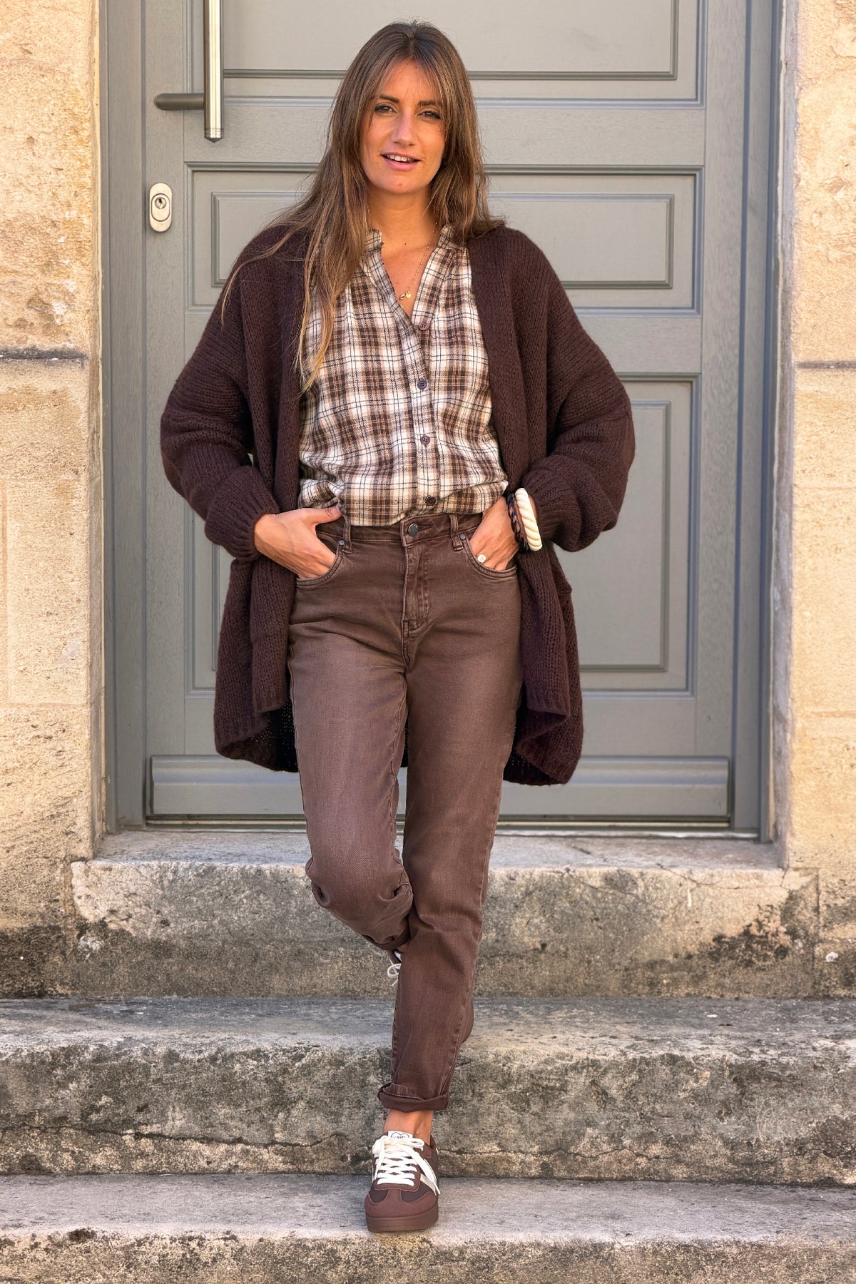 Gilet marron chocolat col enveloppant avec poches