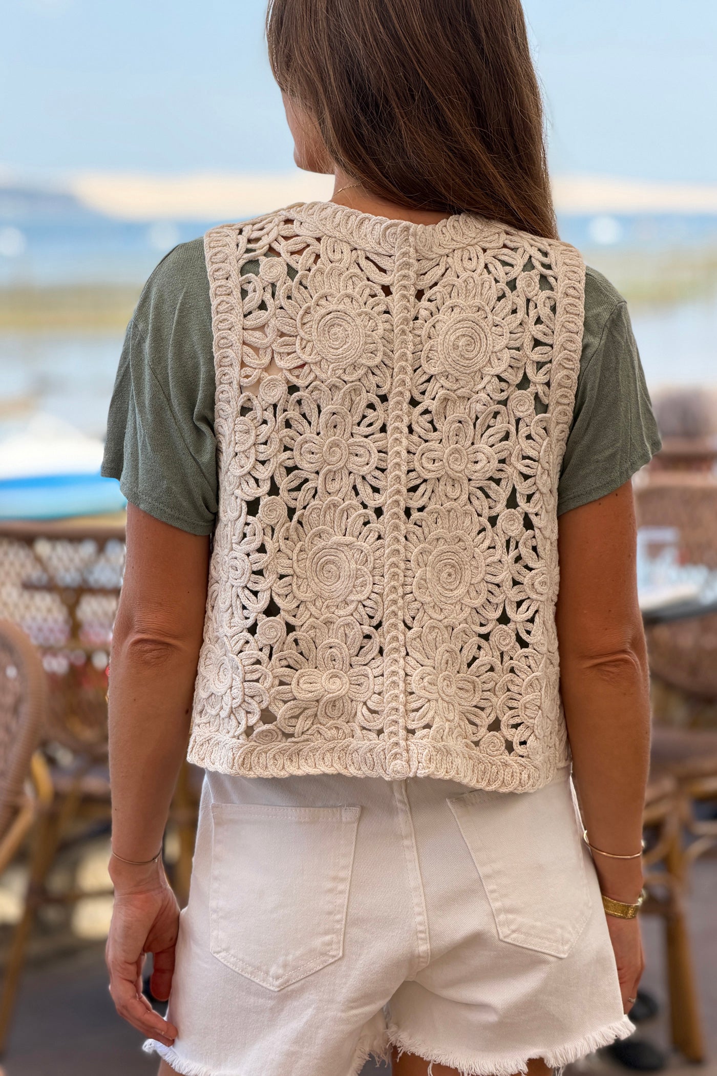 Gilet sans manches en crochet beige