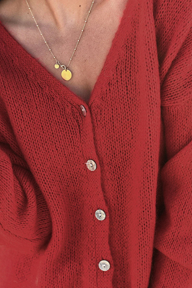 Gilet uni terracotta en petite maille avec petits boutons nacrés