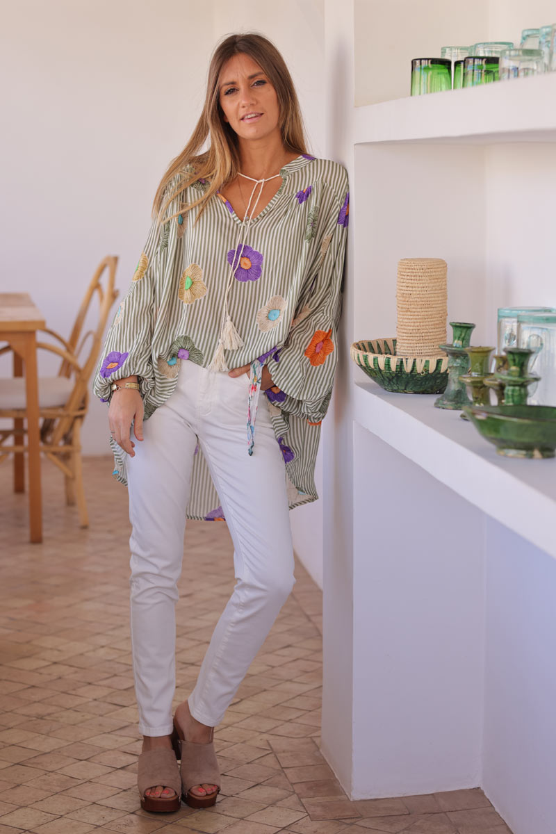 Jean slim stretch basique blanc cassé ceinture foulard