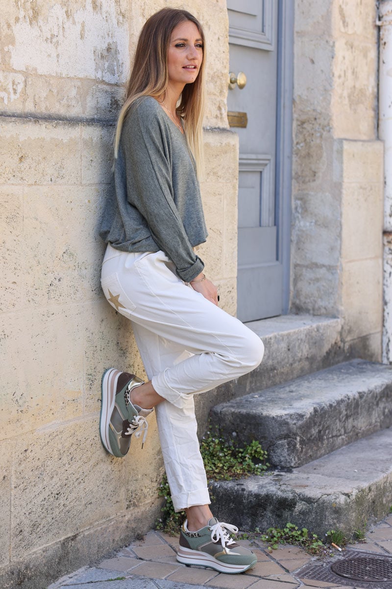 Pantalon ecru confort en toile stretch special Belle et Ronde etoile brillante H076 (1)