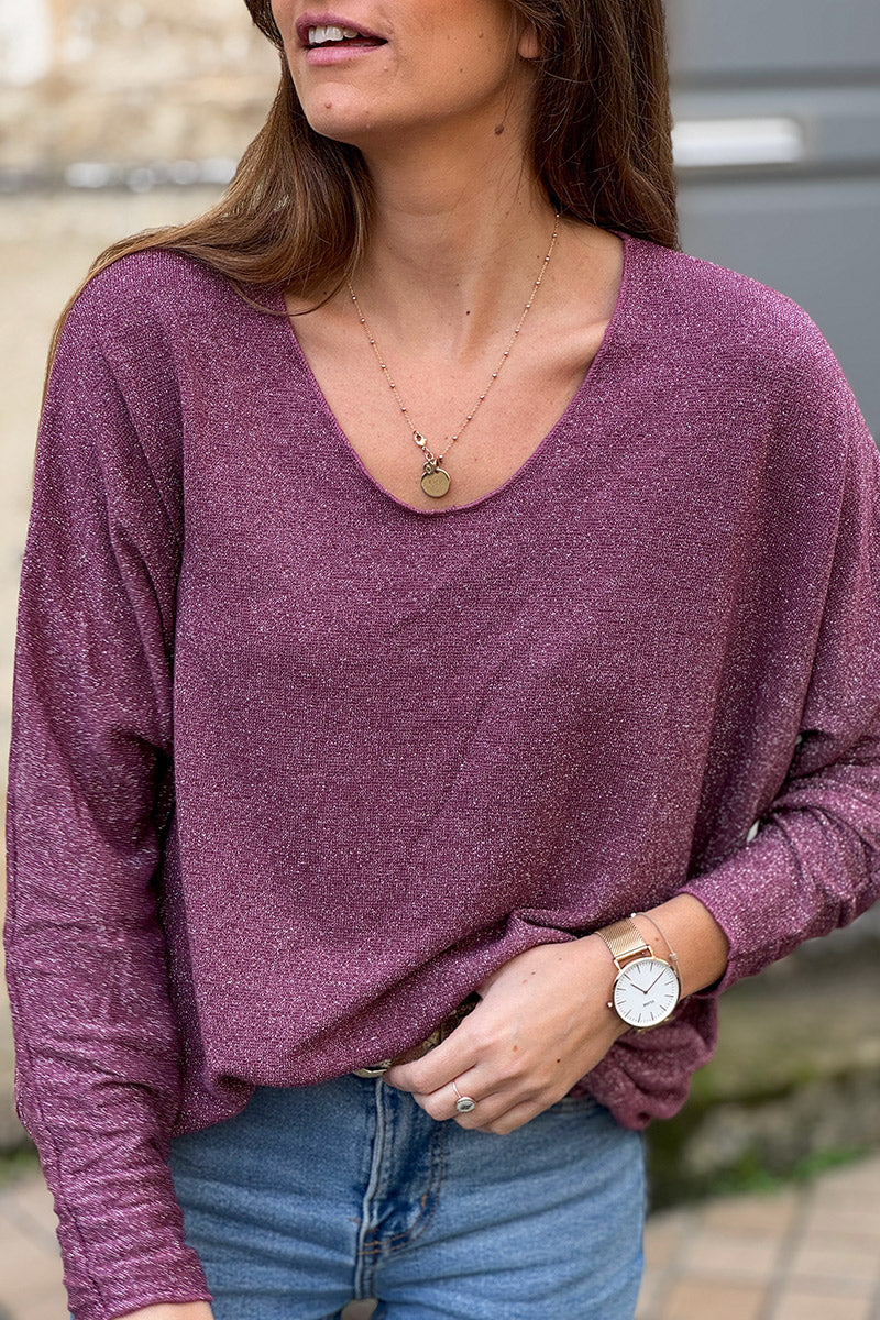 Suéter oversize berenjena con punto de lúrex brillante y cuello en pico