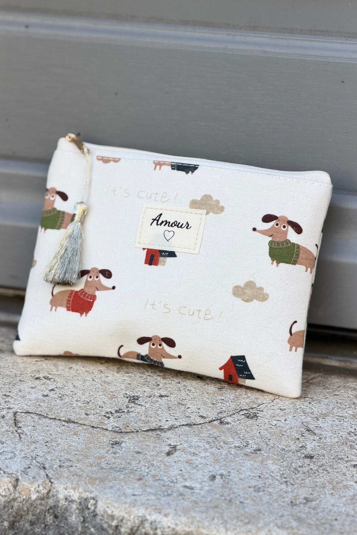 Pochette beige imprimé chiens teckels Amour