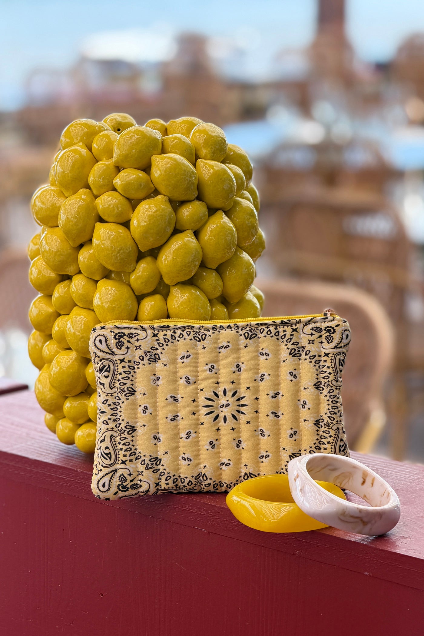 Pochette en gaze de coton imprimé bandana jaune