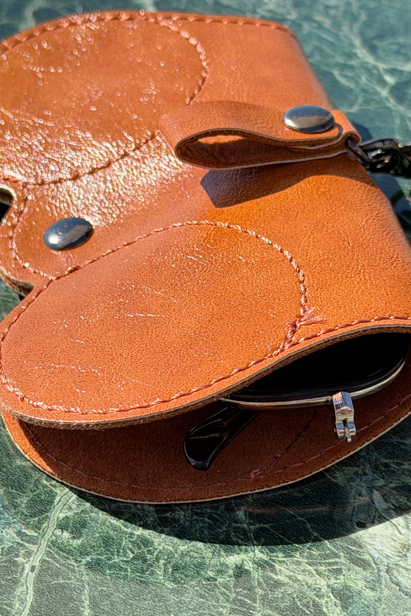 Camel Leatherette Sunglasses Travel Case