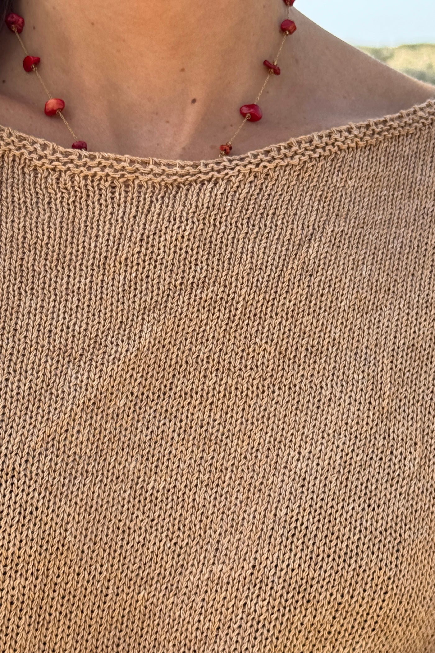 Pull maille camel coton col bateau fleurs colorées