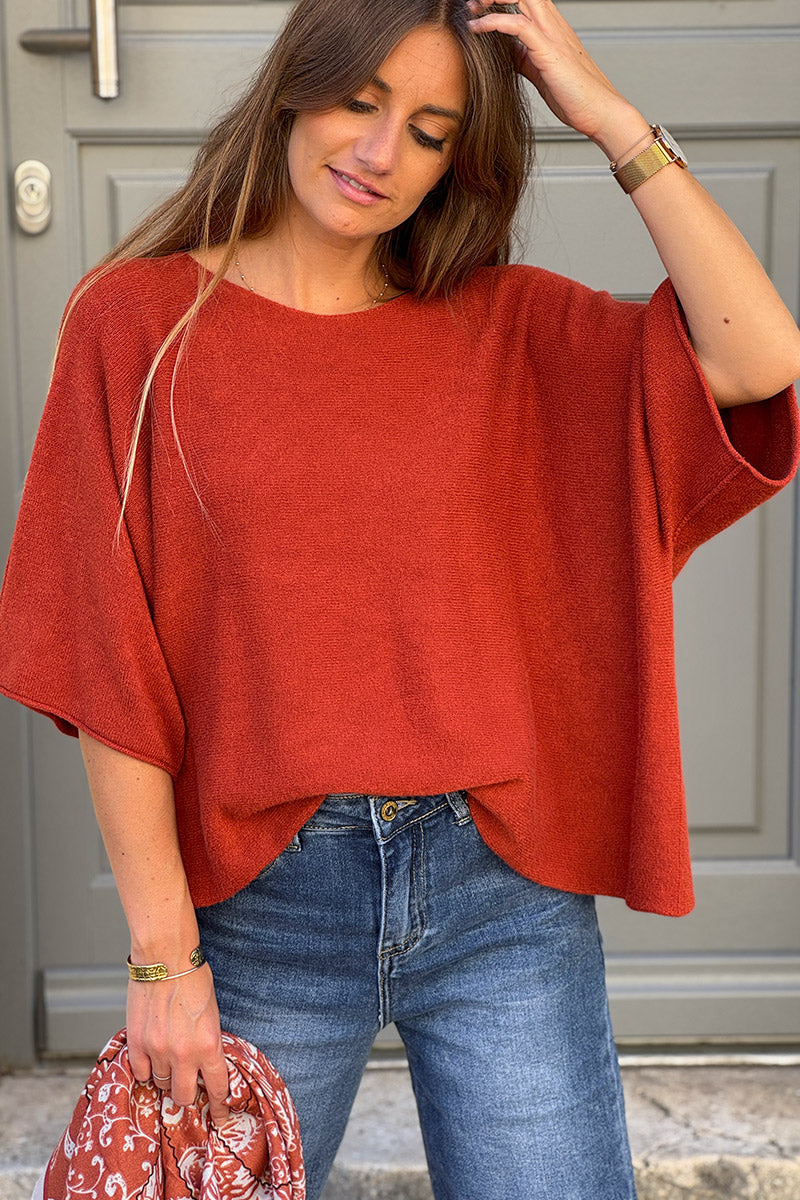 Pull moelleux et doux terracotta manches chauve souris col rond