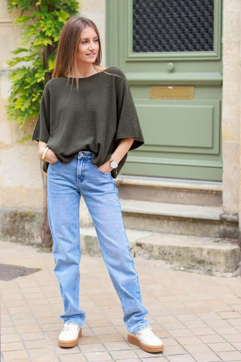 Pull moelleux et doux kaki manches chauve souris col rond