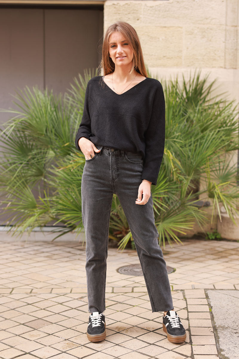 Black ultra-soft, Viscose Blend V-Neck Jumper