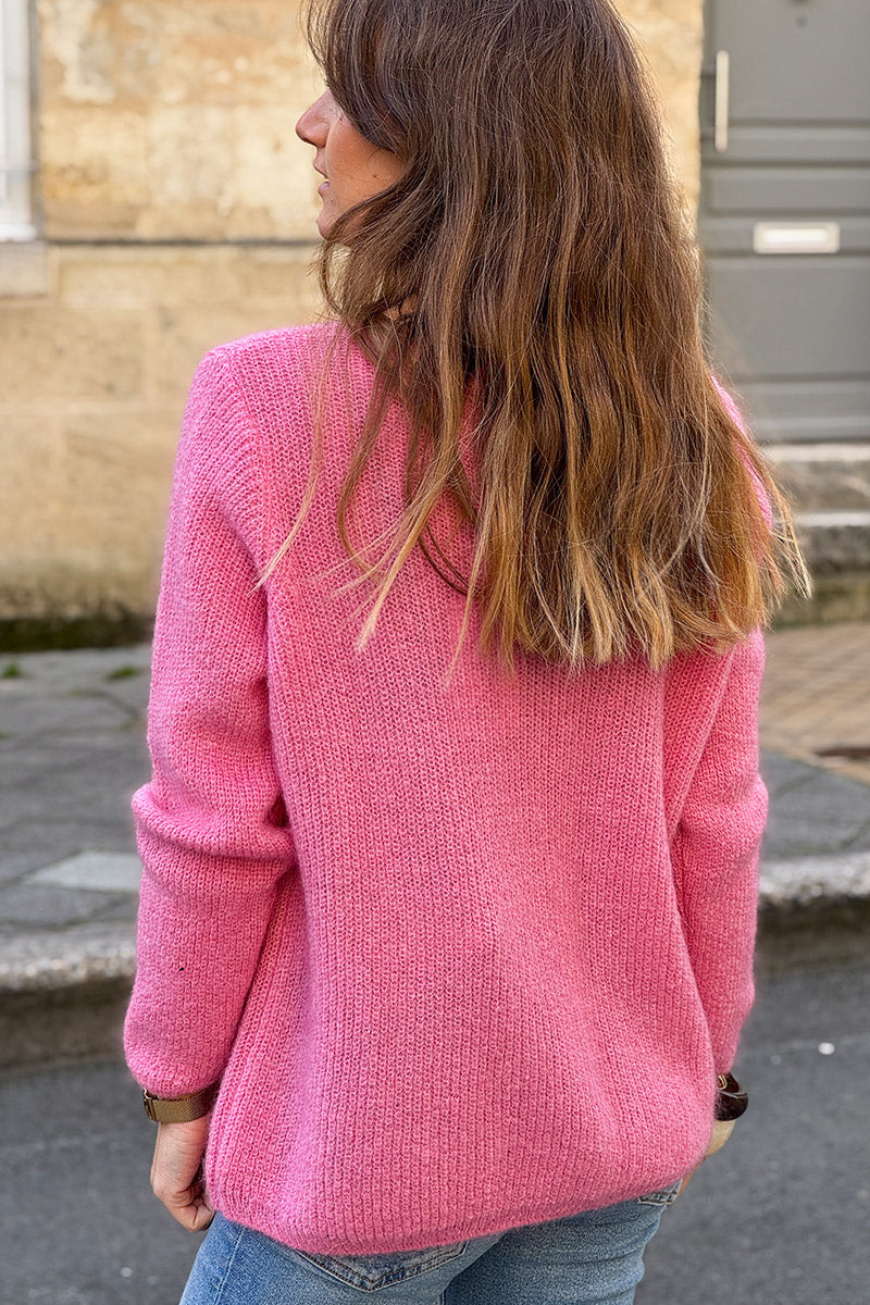 Slim fit v-neck Bubblegum mohair blend sweater