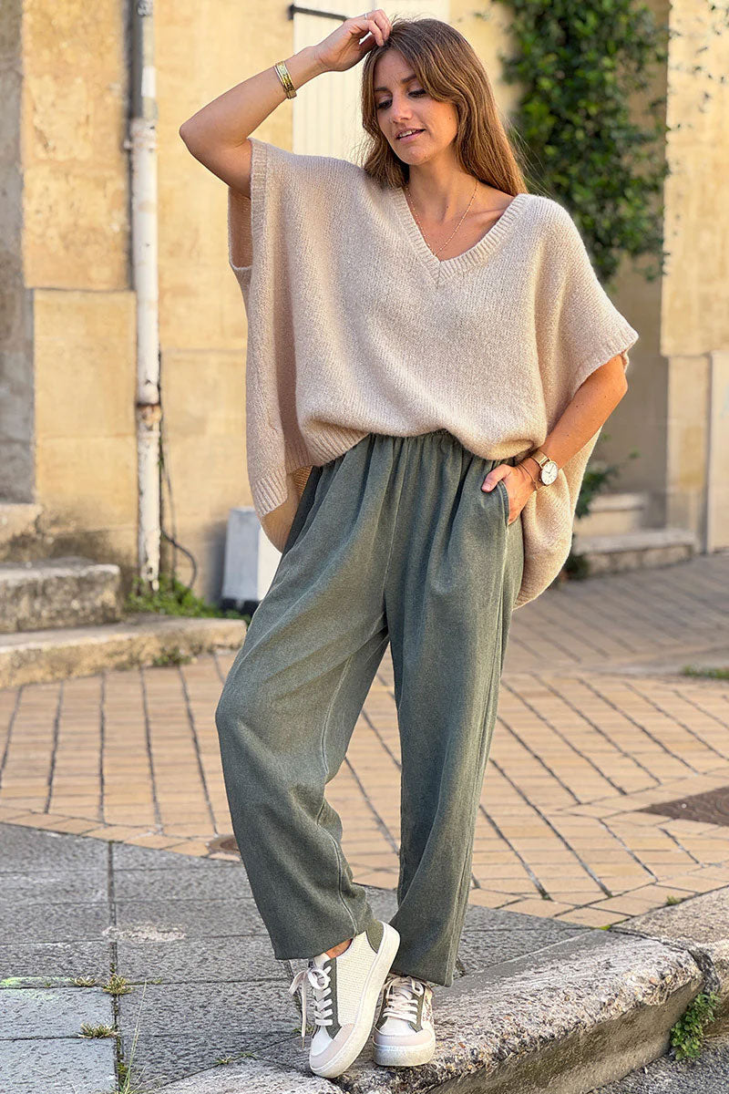 Pull sans manches large et moelleux beige en mohair col v côtelé