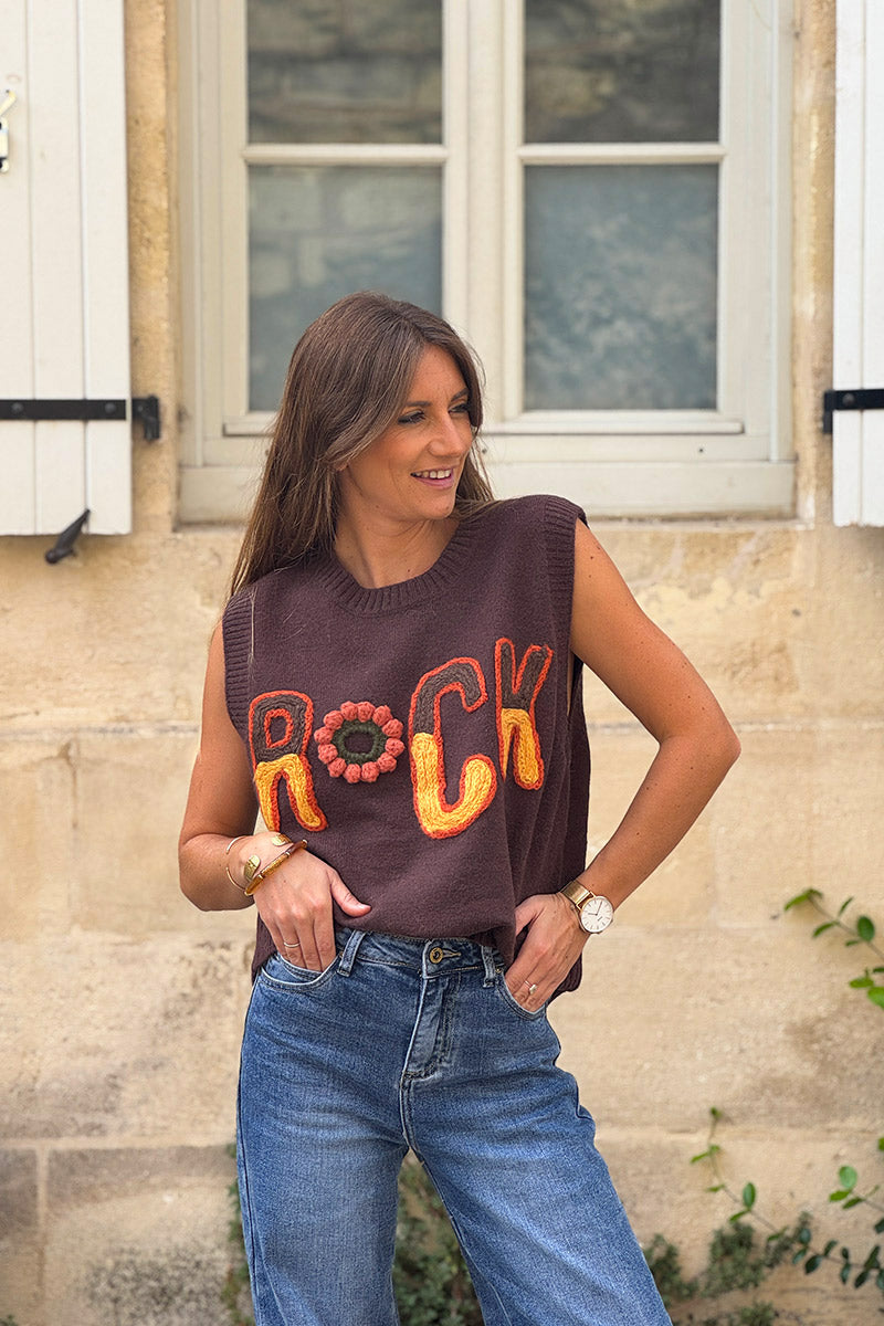 Pull sans manches marron moelleux en maille broderie ROCK nuances automnes