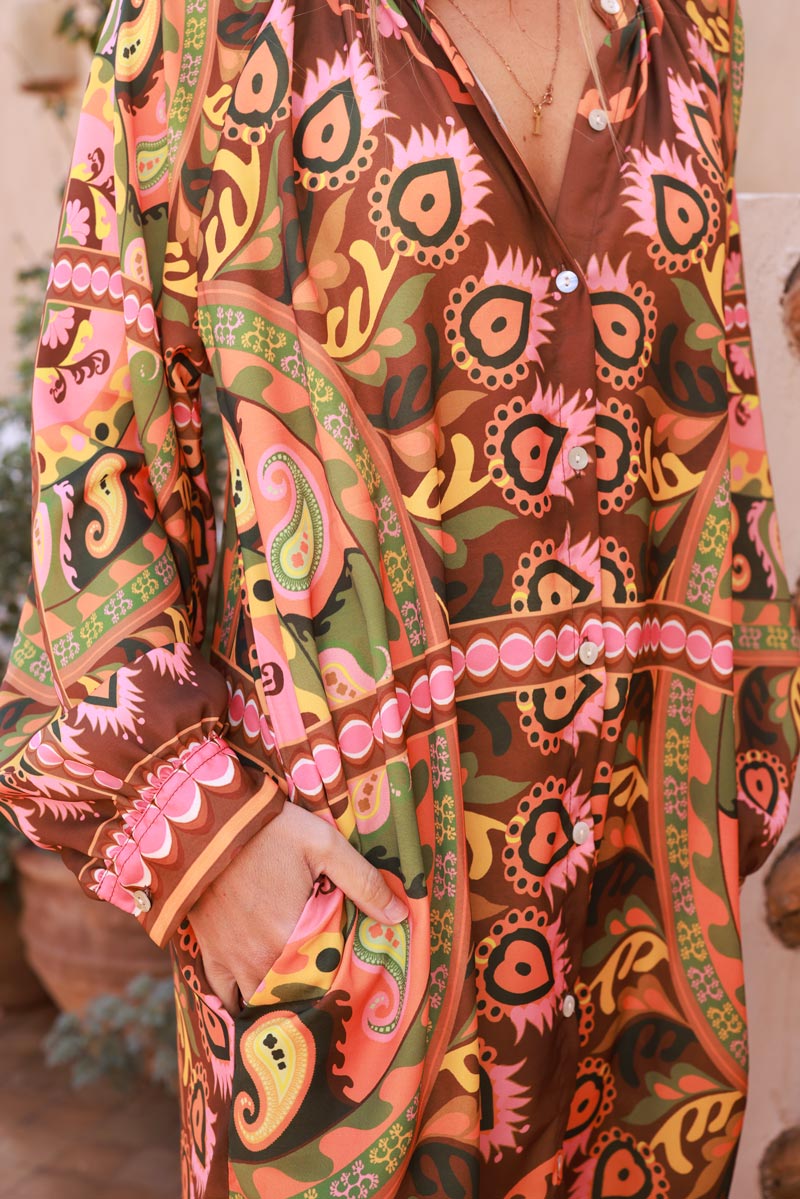 Robe chemise longue marron toucher soie imprimé cachemire coloré
