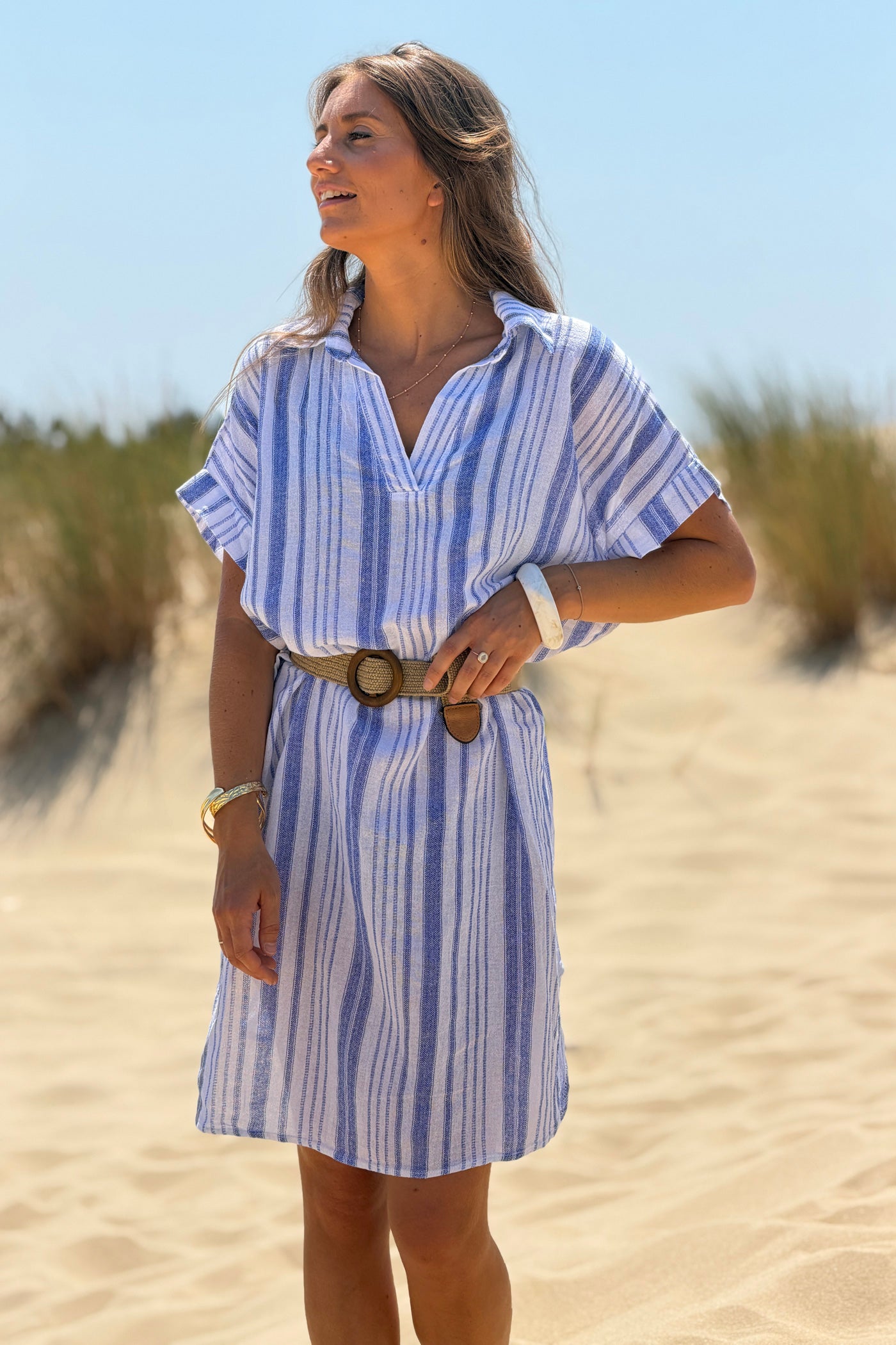 Robe en coton motif rayures bleues effet pique col v